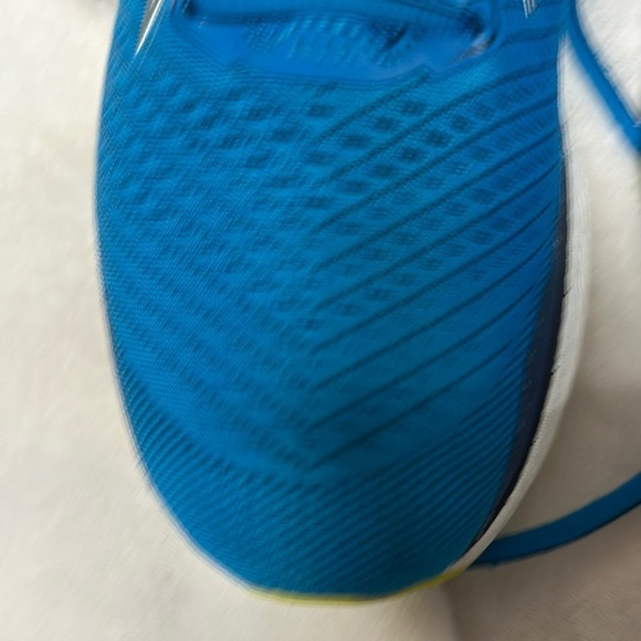 Saucony Triumph 18 S20595-55 Men\'s Cobalt Blue Running Shoes US 10 MSRP $160